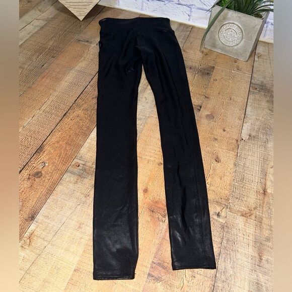 Spanx faux leather leggings black size xs tall - Picture 4 of 15